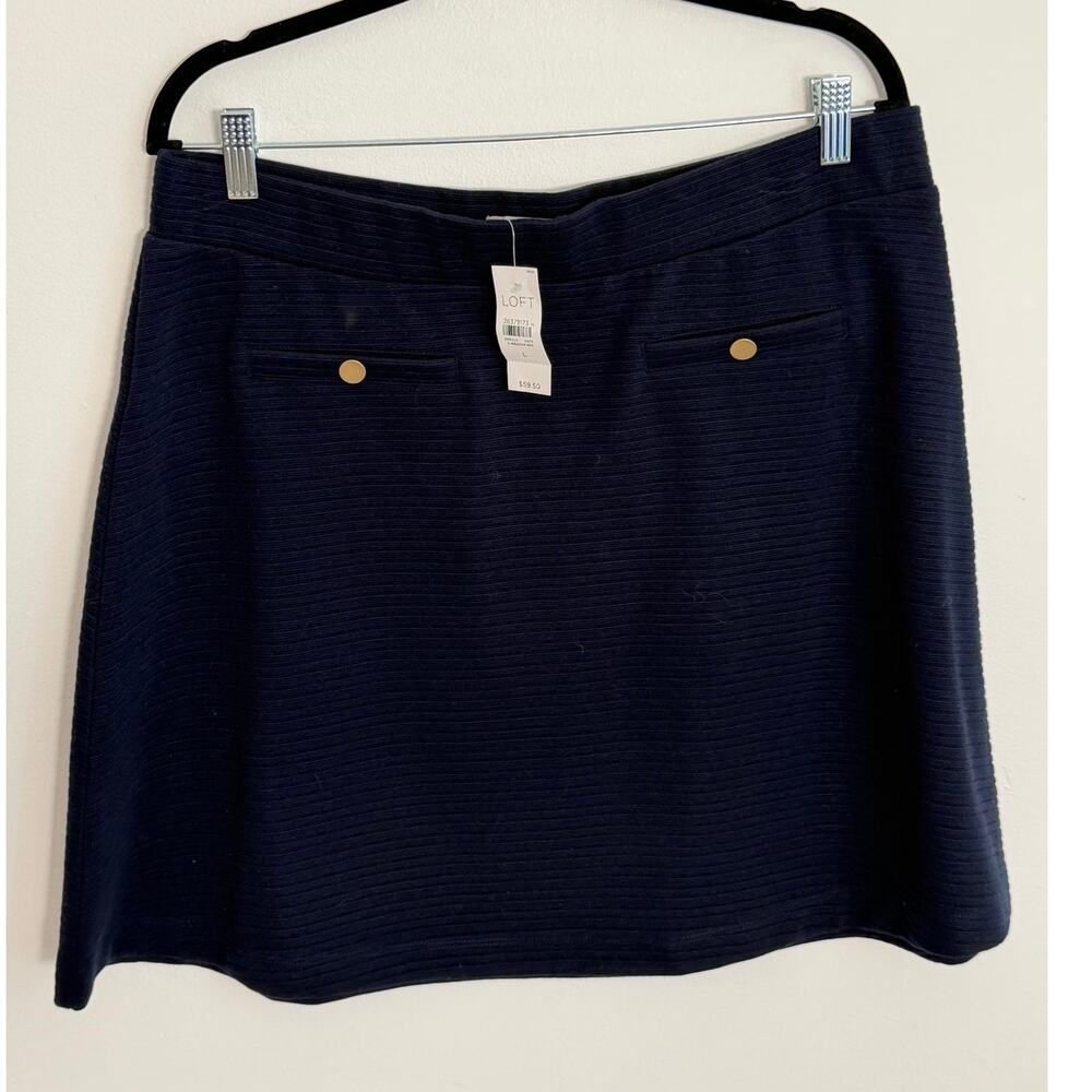 Loft textured Navy skirt NWT size large $60